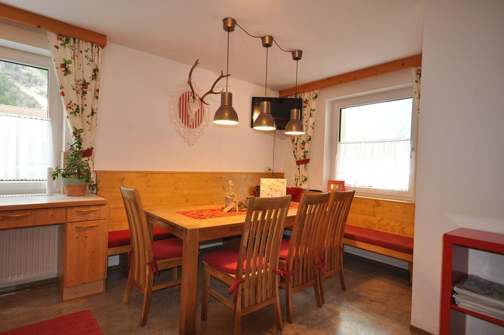 דירות קאונרטל Haus Alpenglueck מראה חיצוני תמונה